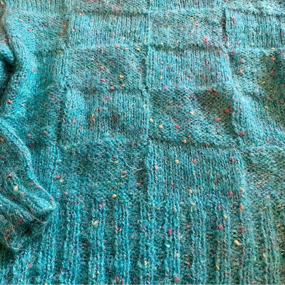 f u z z y :: Vintage Mohair Slouchy Turquoise Handmade Knit Sweater - Picture 5 of 14